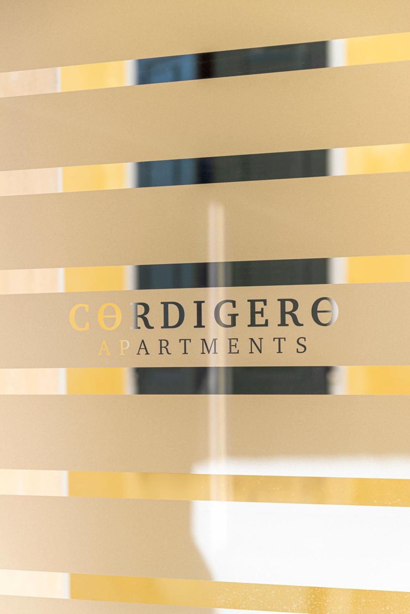 Palazzo Cordigero - Apartments Peschiera del Garda Dış mekan fotoğraf