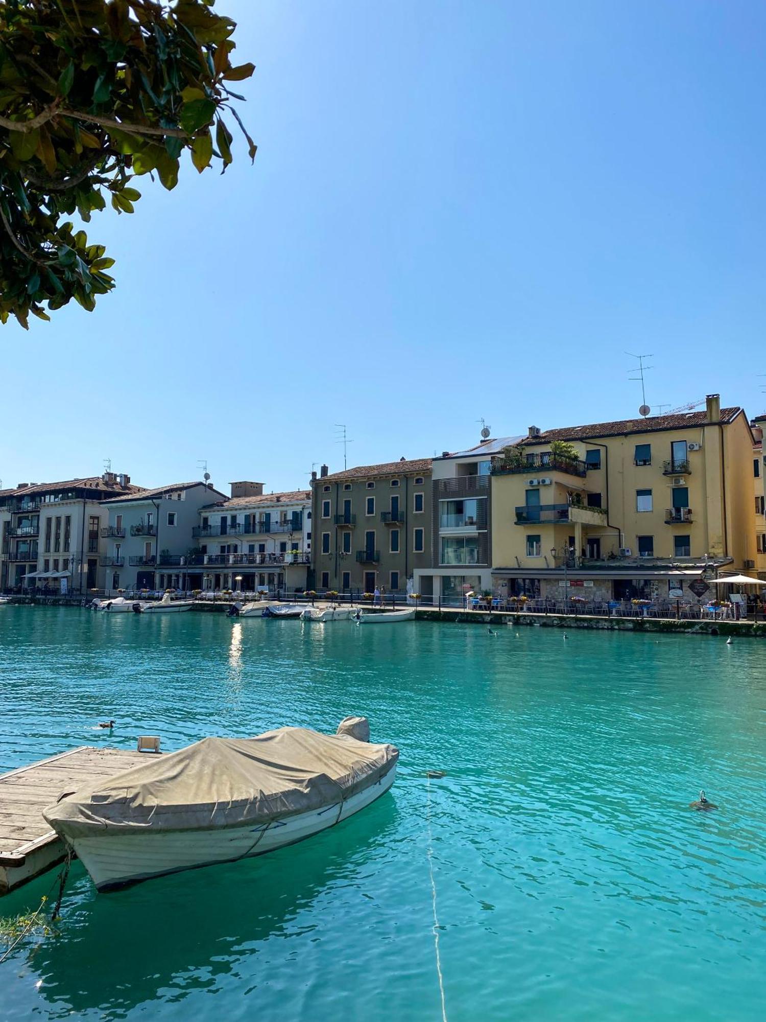 Palazzo Cordigero - Apartments Peschiera del Garda Dış mekan fotoğraf
